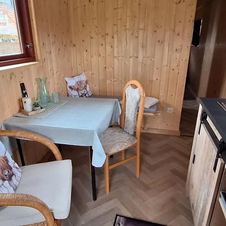 Tiny House An Der Pferdekoppel Holiday home Gross Garz